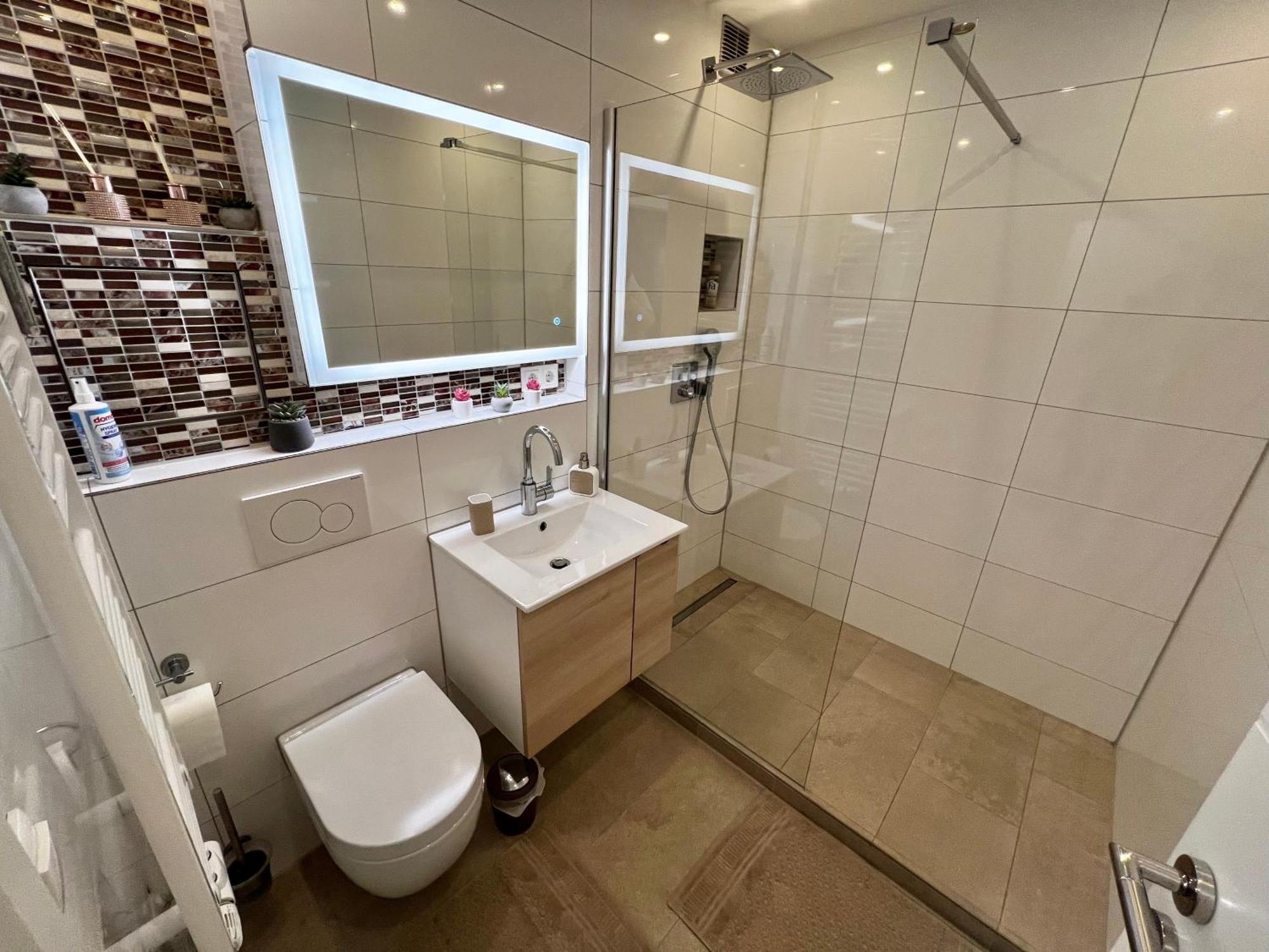 Lilis Apartment Mit Balkon Augsburg Kültér fotó