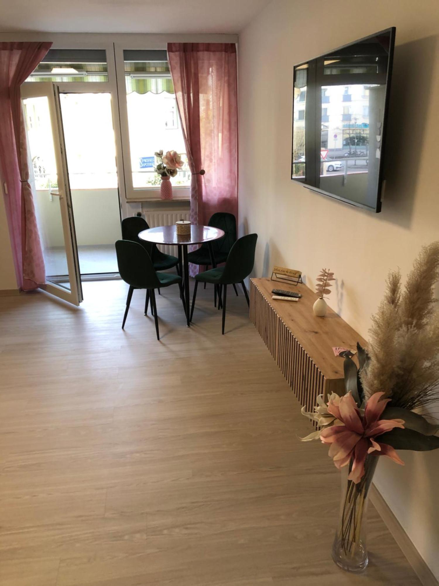 Lilis Apartment Mit Balkon Augsburg Kültér fotó